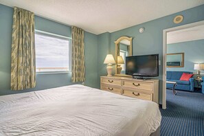 2 bedrooms, WiFi, bed sheets - Ocean Front Views! Camelot Resort 1011 (Myrtle Beach)