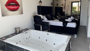 2 habitaciones, tabla de planchar con plancha y wifi gratis 