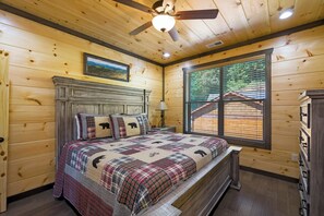 3 عدّة غرف نوم ومكواة/لوح كي وواي فاي مجانًا وملاءات أسرّة