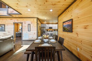 تناول الطعام