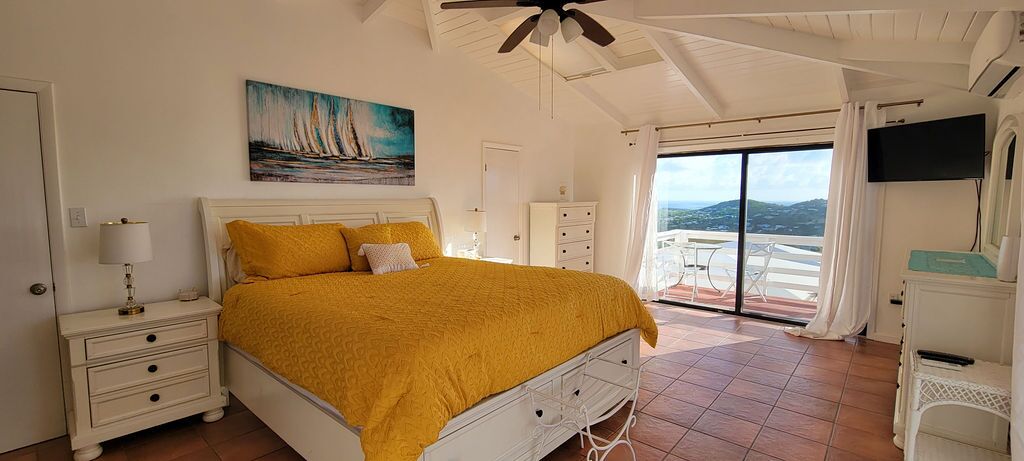 4 bedrooms, iron/ironing board, travel cot, free WiFi