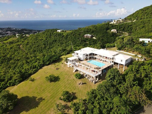 St. Croix - Villa Views at Hermon Hill!