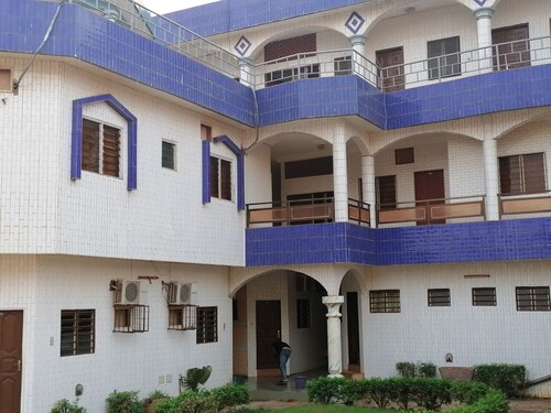 WHITE HORSE HOTEL PORTO-NOVO