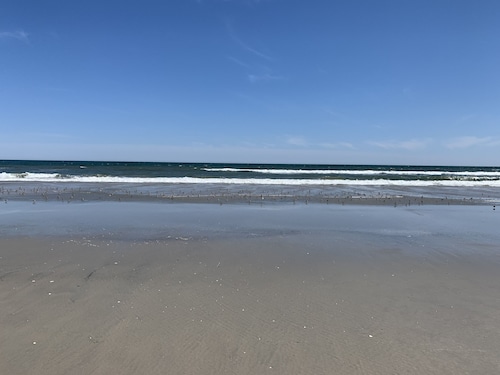 405 Retreat at Hall Harbor in STONE HARBOR on 96th St- Close to The Reeds 