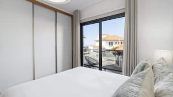 2 chambres, fer et planche Ă repasser, Wi-Fi, draps fournis
