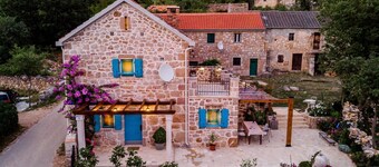 Holiday house Starigrad Paklenica for 1 - 4 persons with 2 bedrooms - Twin house
