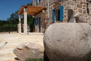 Property grounds - Old stone house Goranova Kuca (Starigrad Paklenica)