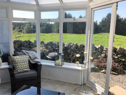 St Marys Cottage - a cottage that sleeps 4 guests in 2 bedrooms