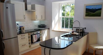 Rusko Stables - an apartment that sleeps 6 guests in 3 bedrooms