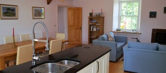 Rusko Stables -  an apartment that sleeps 6 guests  in 3 bedrooms