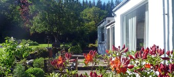 Shinnel House -  a house that sleeps 8 guests  in 3 bedrooms