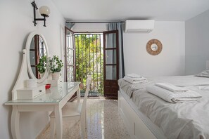 1 Schlafzimmer, Zimmersafe, Bügeleisen/Bügelbrett, kostenloses WLAN