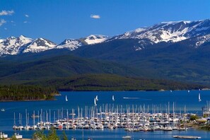 Marina/club náutico