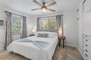 1 chambre, bureau, fer et planche à repasser, Wi-Fi gratuit