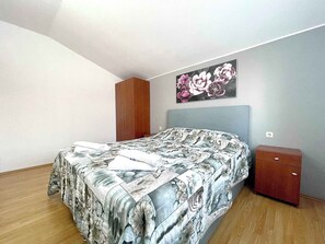 2 bedrooms, WiFi