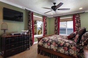 4 makuuhuonetta, silitysrauta/-lauta, Wi-Fi, vuodevaatteet