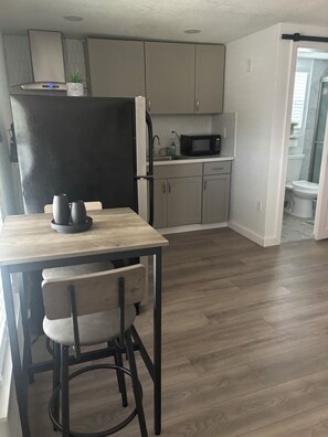 Fridge, microwave, coffee/tea maker, toaster - Villa entre las nubes. (Tampa)