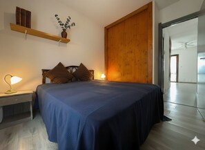 2 bedrooms, iron/ironing board