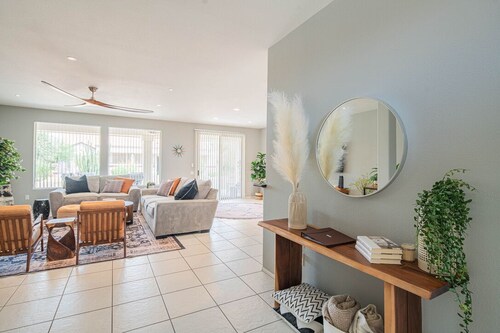 Stylish 3 Bedroom Sun City Grand Retreat w/ Resort Access in Surprise, Arizona