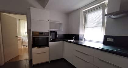 Ulm 2-room Apartment Near University & City Centre