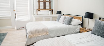 Quaint Suite in the heart of Mason