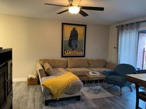 Unclassified image, 5 of 31, button - ONE BLOCK walking distance from ASU! (Tempe)