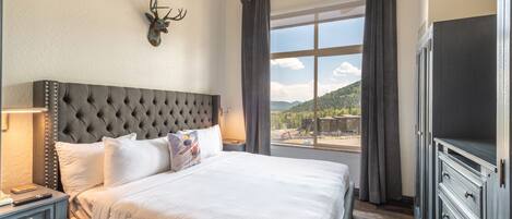 Fer et planche à repasser, Wi-Fi, draps fournis