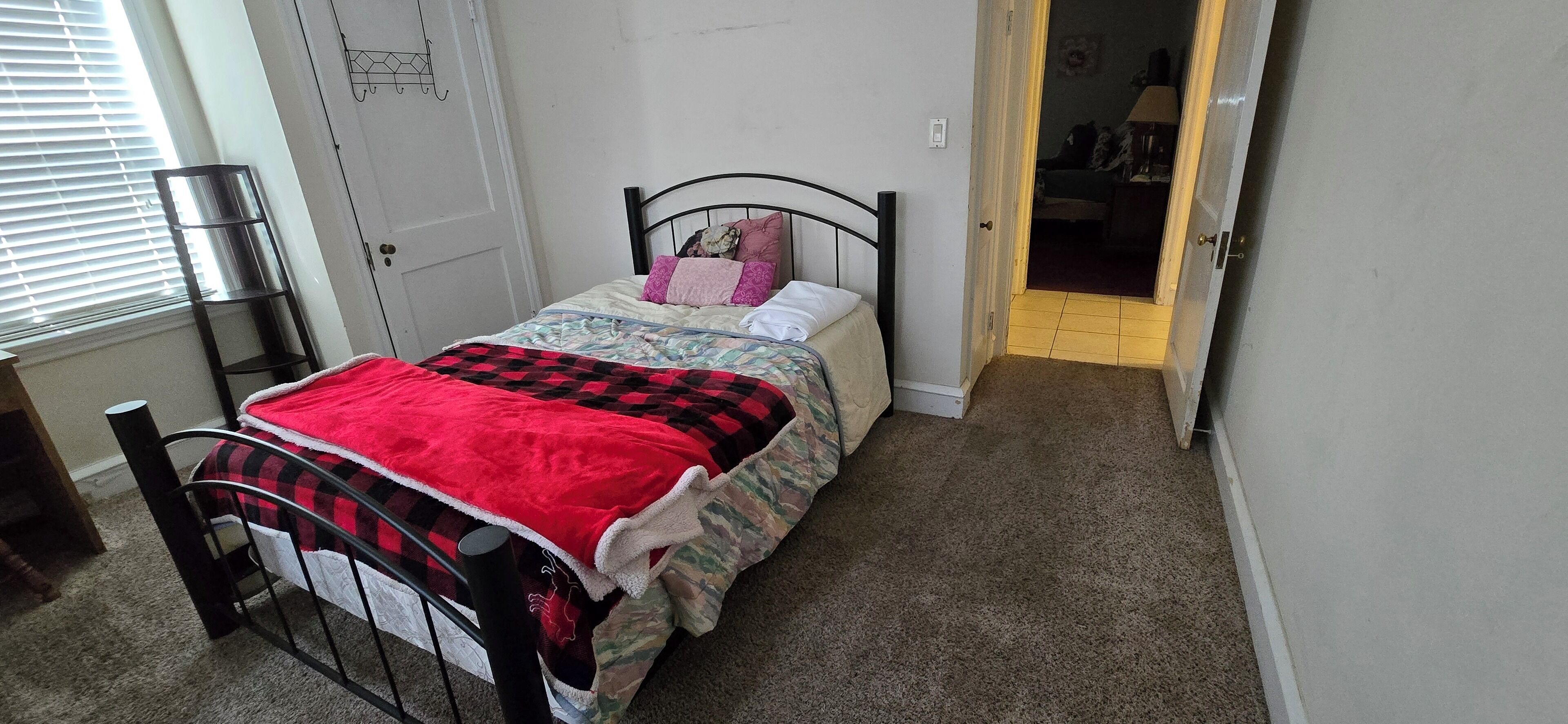 2 Schlafzimmer, Bügeleisen/Bügelbrett, WLAN, Bettwäsche