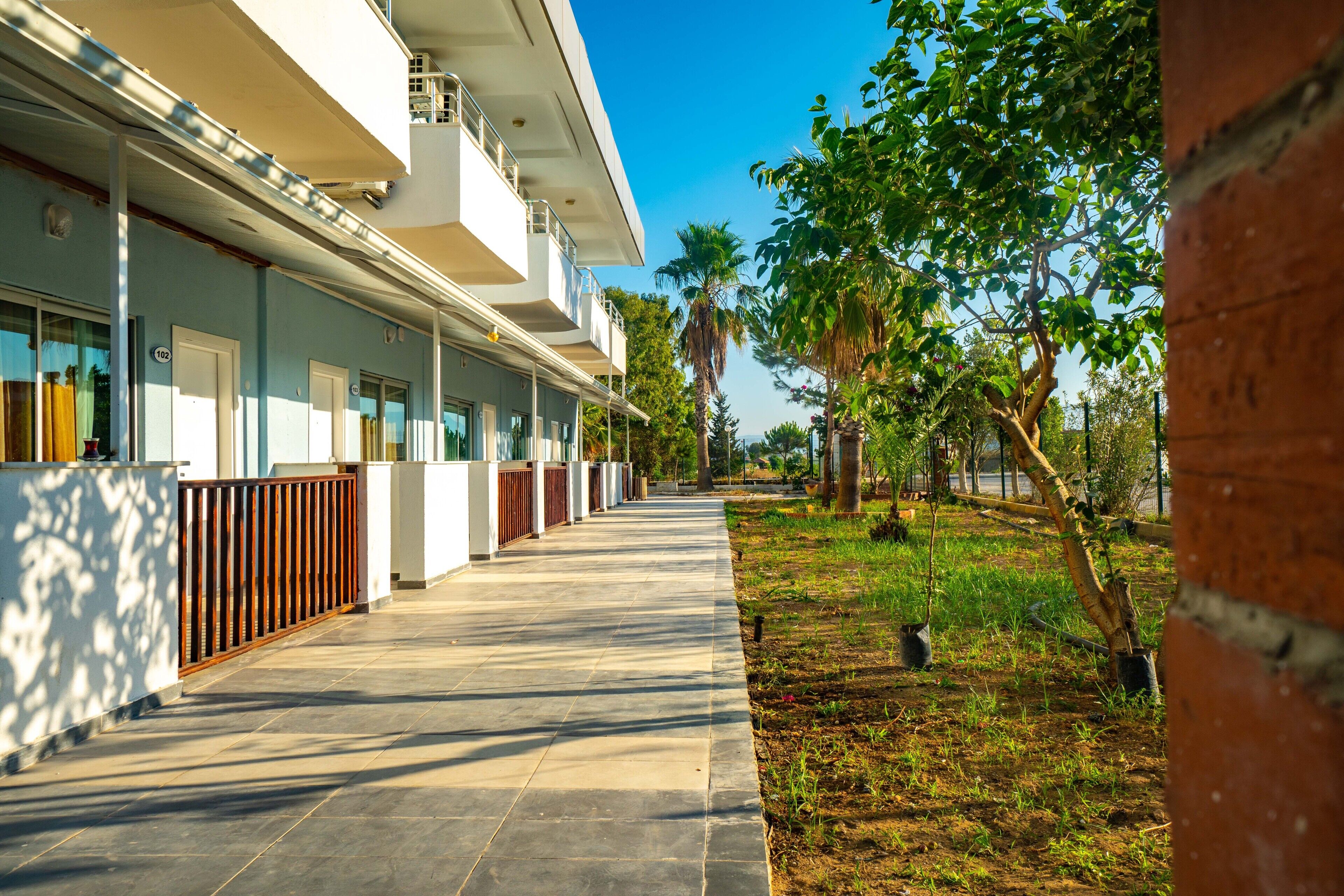 grand room | living area | 32-inch lcd tv with satellite channels, tv