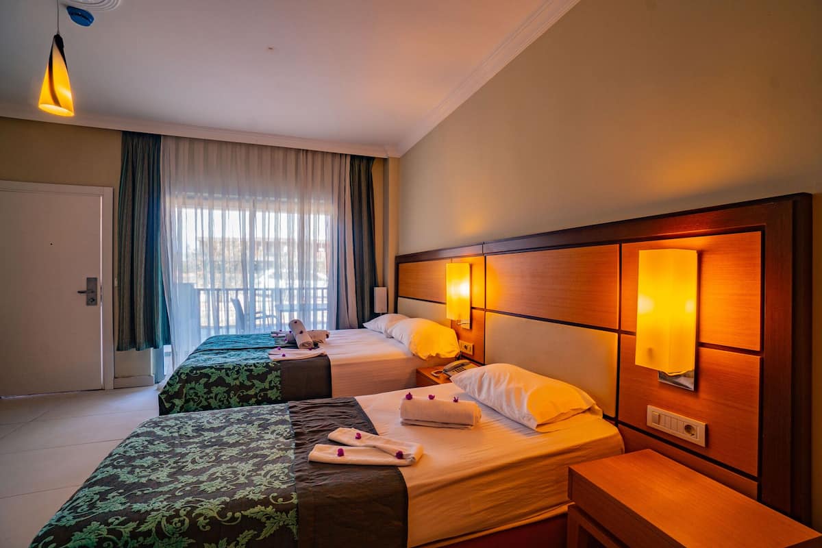 1 bedroom, minibar, soundproofing, free cots/infant beds