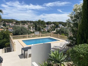 Piscina a l'aire lliure 