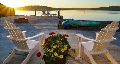 Sunrise@Potlatch-Waterfront Luxury Home Hood Canal