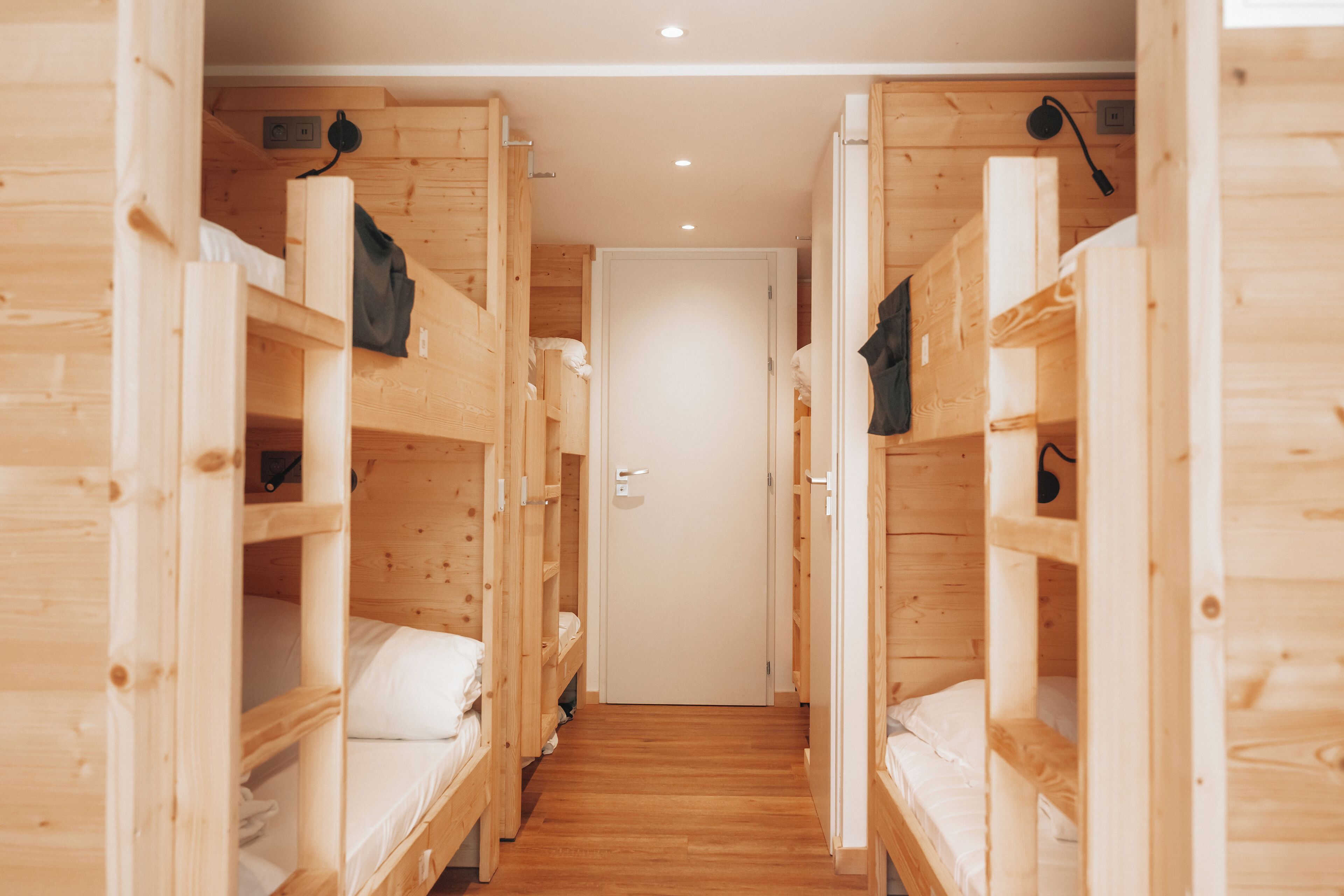 Asrama Umum | Brankas dan didekorasi berbeda-beda