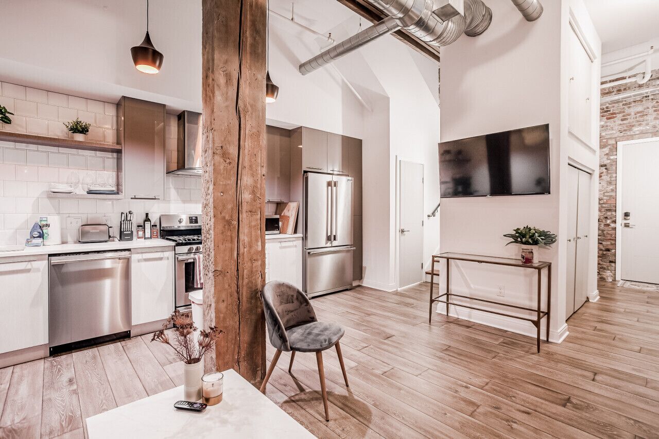 ثلاجة، ميكروويف، فرن، موقد طهي مسطح