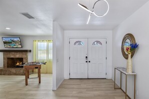 獨棟房屋 (San Rafael) | 3 間臥室、書桌、免費無線上網