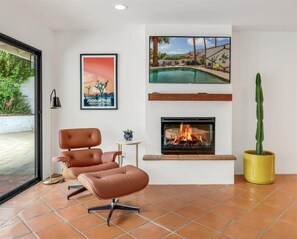 House (Cardillo 2) | Living room | TV, fireplace - Cardillo 2 (Palm Springs)