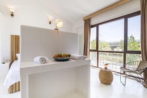 Royal-Doppelzimmer | Hochwertige Bettwaren, kostenloses WLAN, Bettwäsche