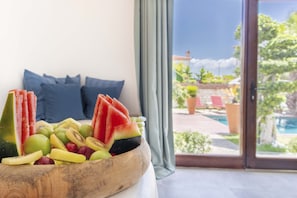 Free daily continental breakfast - 777 Alaçatı (+16 Adult Only) (Cesme)
