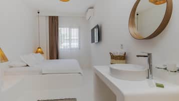 Superior Double Room | Premium bedding, free WiFi, bed sheets