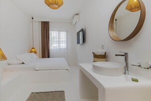 Superior-Doppelzimmer | Hochwertige Bettwaren, kostenloses WLAN, Bettwäsche