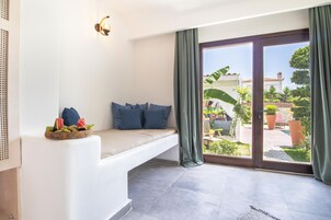 Romantisches Doppelzimmer | Hochwertige Bettwaren, kostenloses WLAN, Bettwäsche