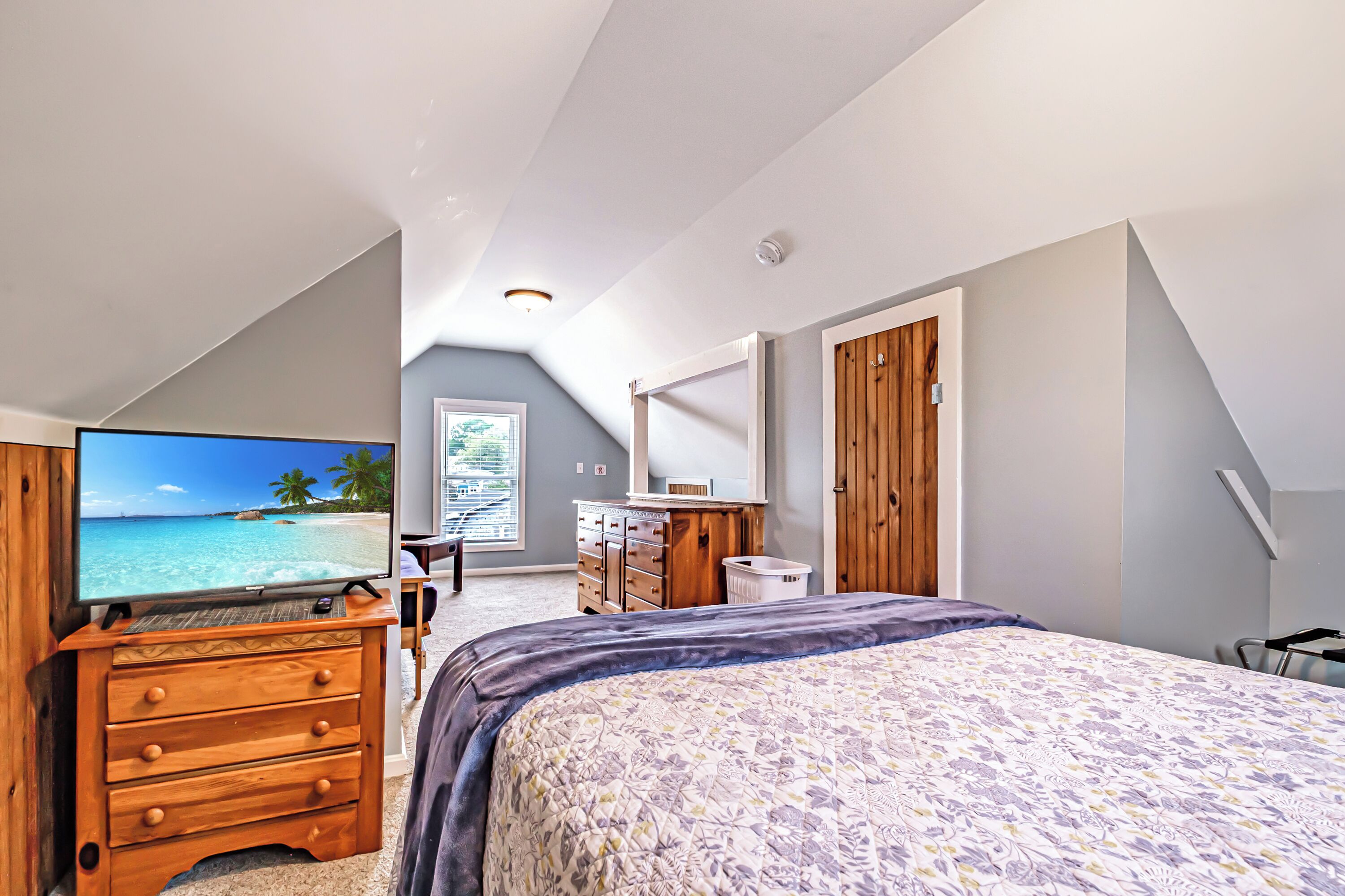 4 sovrum, strykjärn/strykbräda, gratis wi-fi och sängkläder