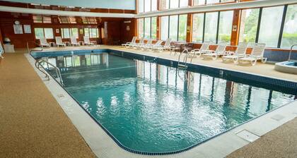 The Mariner Resort on Cape Cod!!