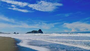 Beach nearby, beach towels
