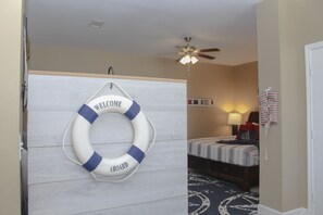 3 habitaciones, tabla de planchar con plancha y wifi gratis 