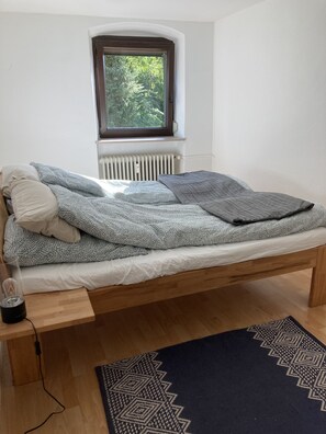 2 chambres, Wi-Fi gratuit, draps fournis