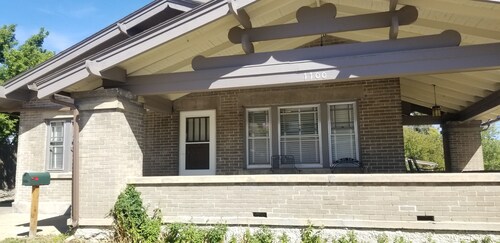 420 Friendly! A Charming 3 Bedroom Home Within Walking Distance of Downtown