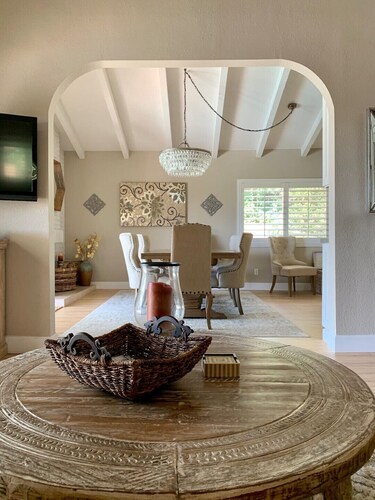 Canyon View Tranquil Oasis w/ Private Pool and Dreamy Sunsets, New Backyard