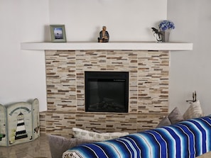 Smart TV, fireplace, Netflix, DVD player