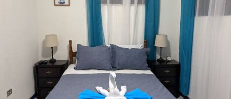 3 عدّة غرف نوم ومكواة/لوح كي وواي فاي مجانًا